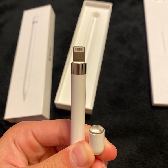 Selling Apple Pencil! - Picture 5 of 5